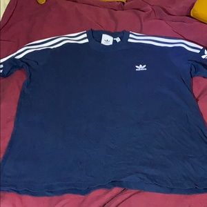 Adidas T-shirt medium
